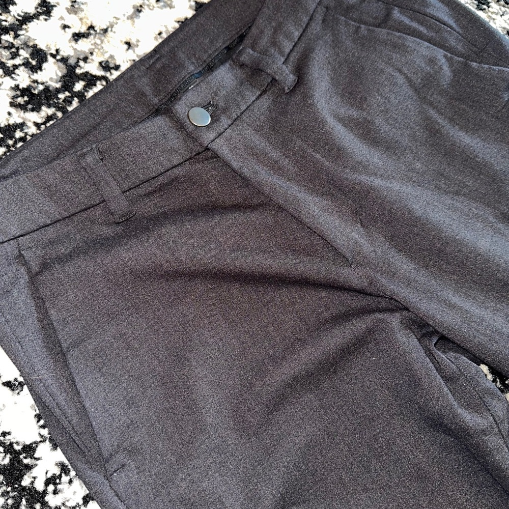 Lululemon Men’s Commission Pant Slim Wool (30x34)